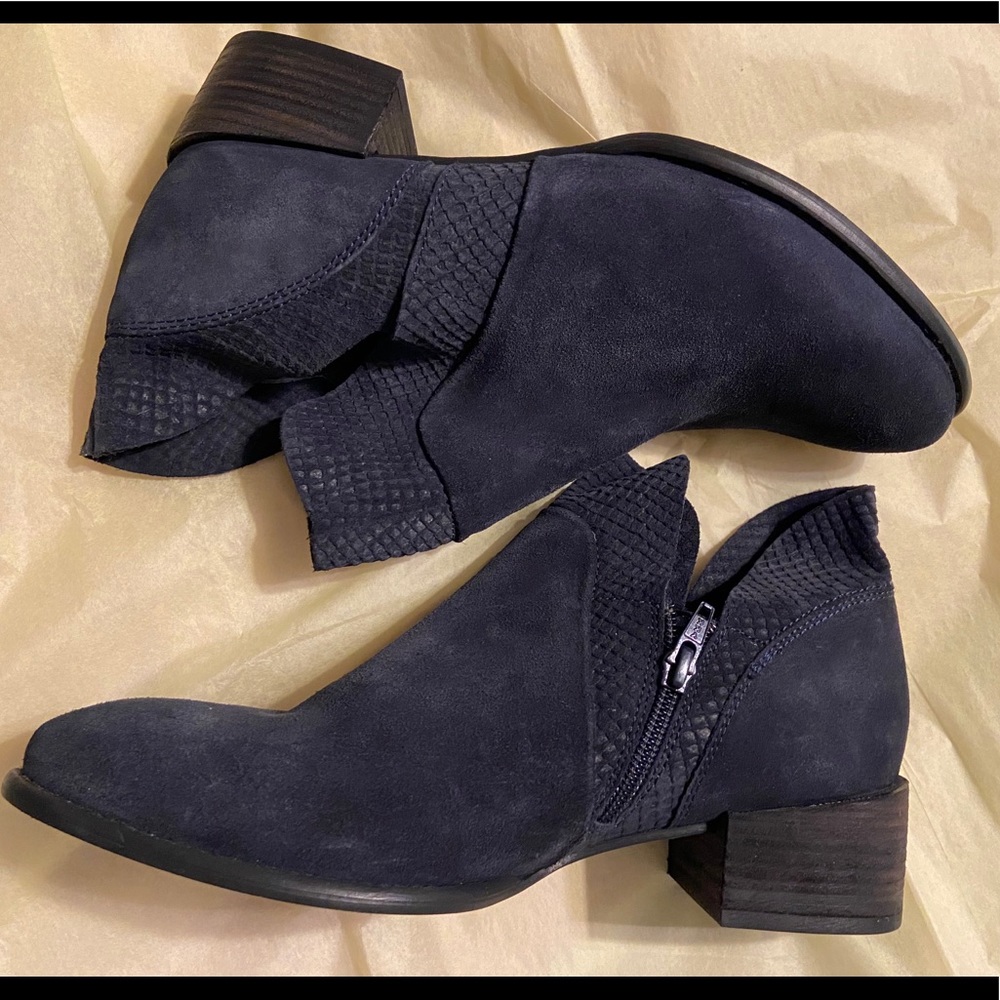 Saychelles Navy Blue Booties